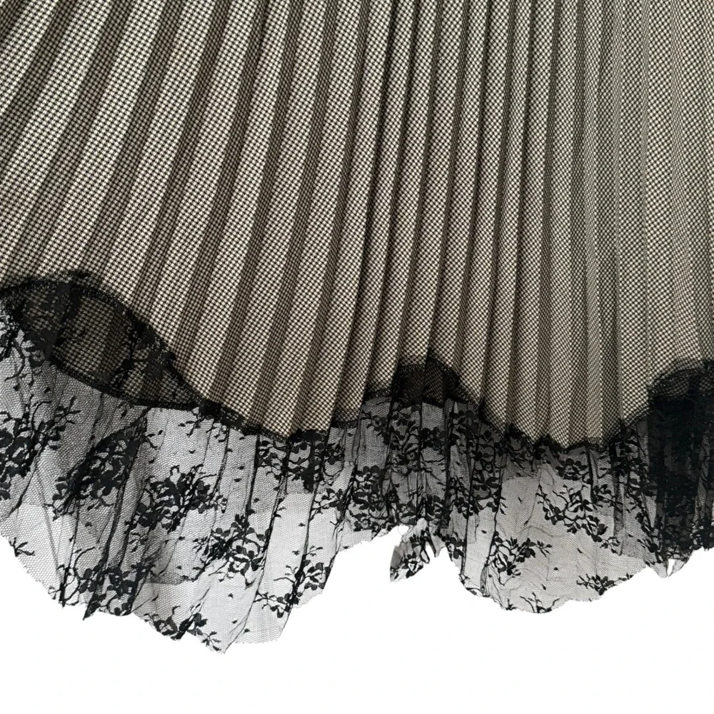 Vintage Houndstooth Pleated Midi Skirt Black Lace Trim Handkerchief Hem 12‎